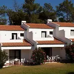 Algarve Gardens מלון דירות 3*