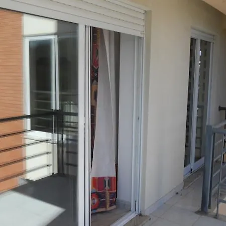 Algarve Gardens 3* אלבופיירה