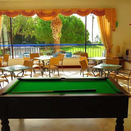 מלון דירות Algarve Gardens 3*