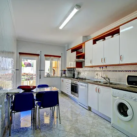 Algarve Gardens 公寓式酒店 阿尔布费拉
